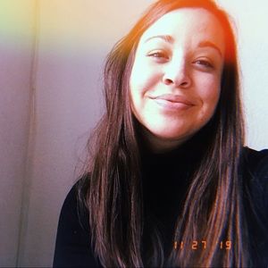 Meet your Posher, Melanie